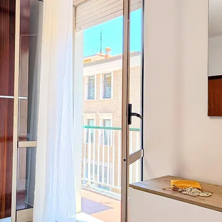 Maisonv-vivi Il Centro E Il Mare