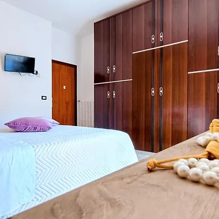 Maisonv-vivi Il Centro E Il Mare Appartamento